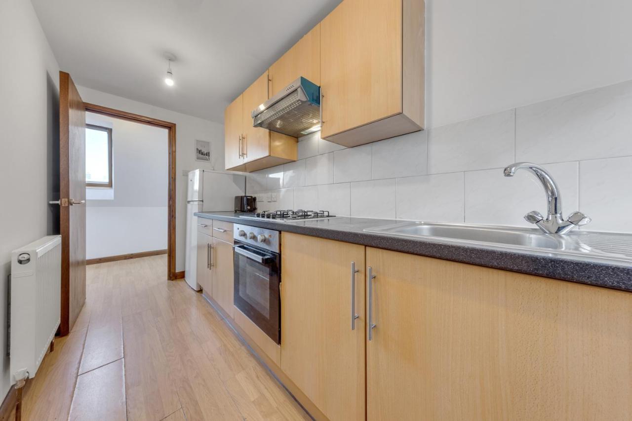 Ferienwohnung Cozy 1 Bed/Sleep 3/ London Exterior foto