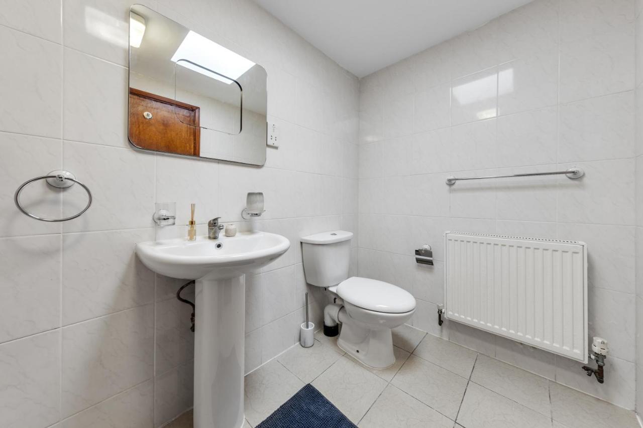 Ferienwohnung Cozy 1 Bed/Sleep 3/ London Exterior foto